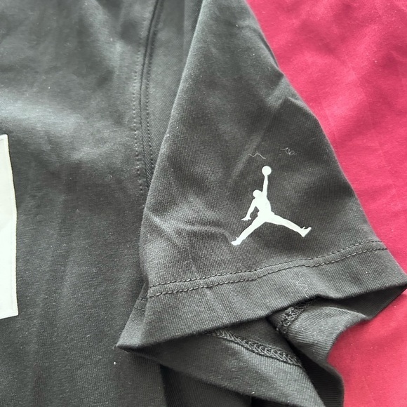 Women’s Jordan Print T-shirt - Picture 2 of 4
